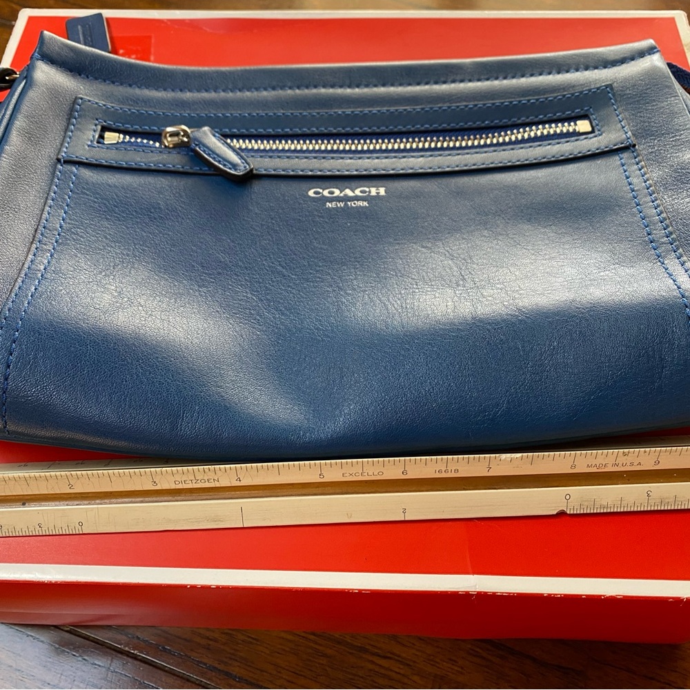Coach Legacy Clutch - large - Picture 2 of 6